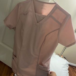 Light pink jaanuu scrub top :)